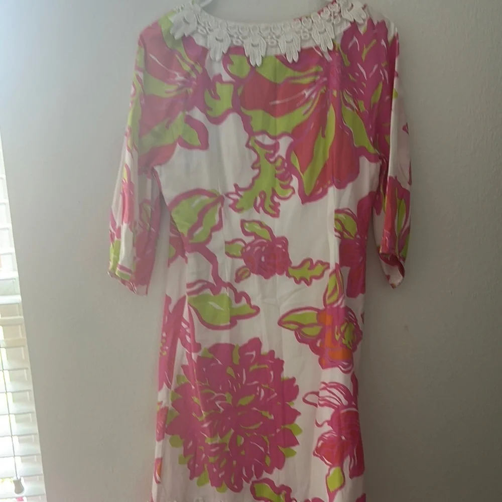 Floral Dress with Lace Trim